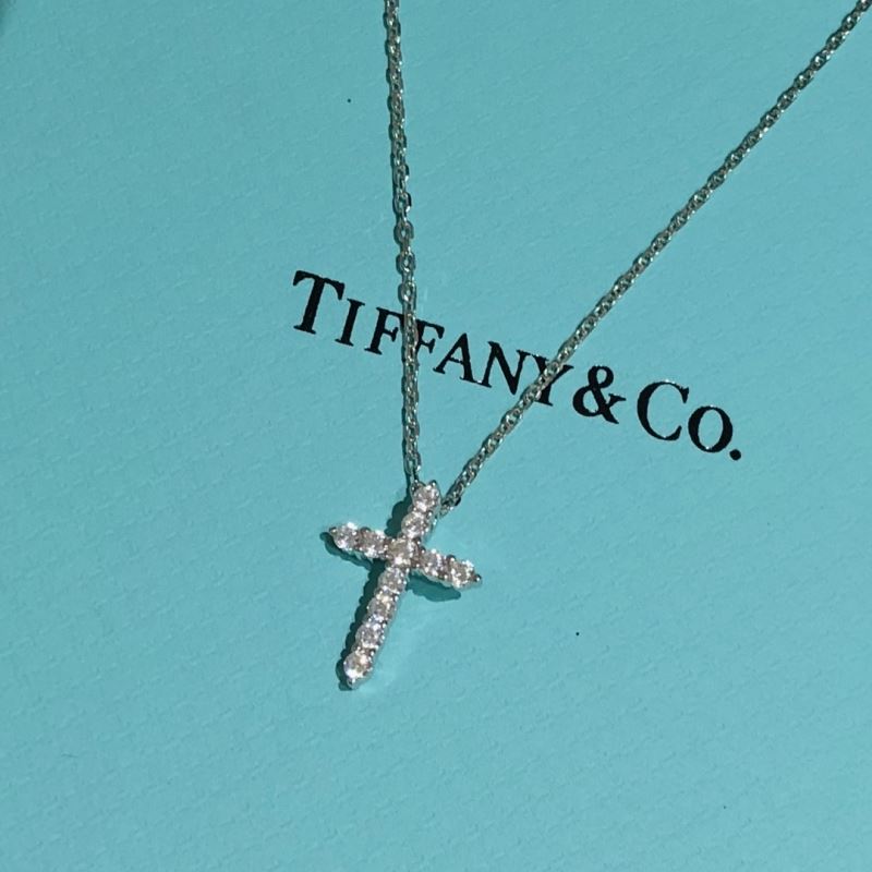 T*f*ny necklaces